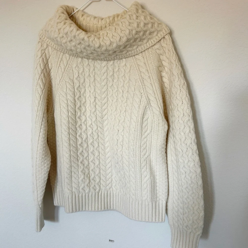 NWT Doen Gillian Sweater Ivory